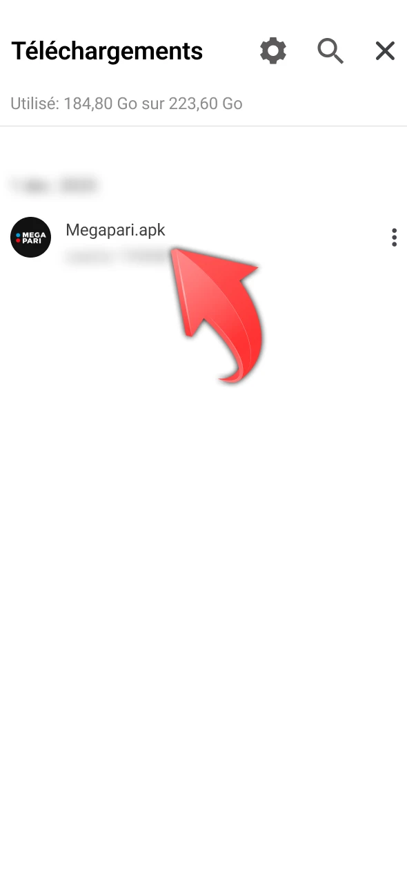 Localisez le fichier APK Megapari sur votre appareil.